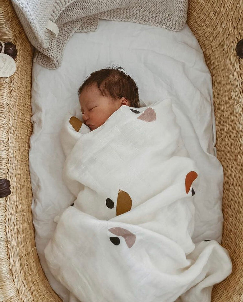 Swaddle blanket in soft cotton