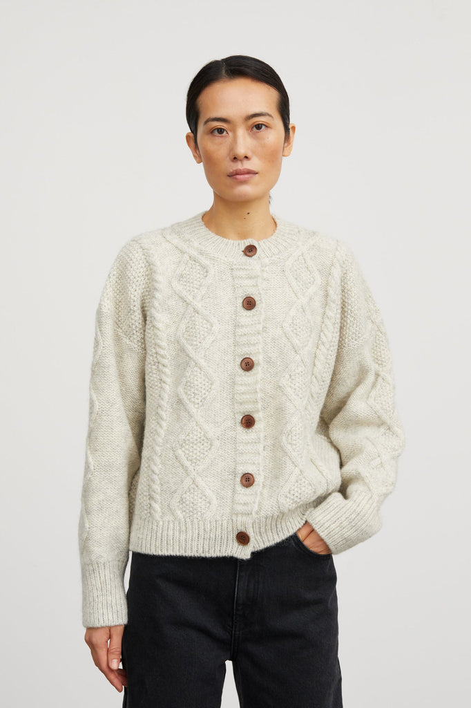 Agnete Cardigan | Sand - Skjønn Concept Store