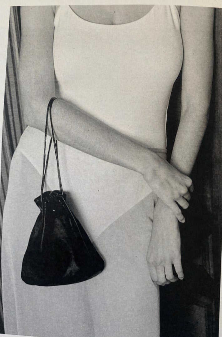 ayllon CASILDA POUCH IN BLACK レザー 巾着バッグ CASILDA Pouch in Black – Ayllón