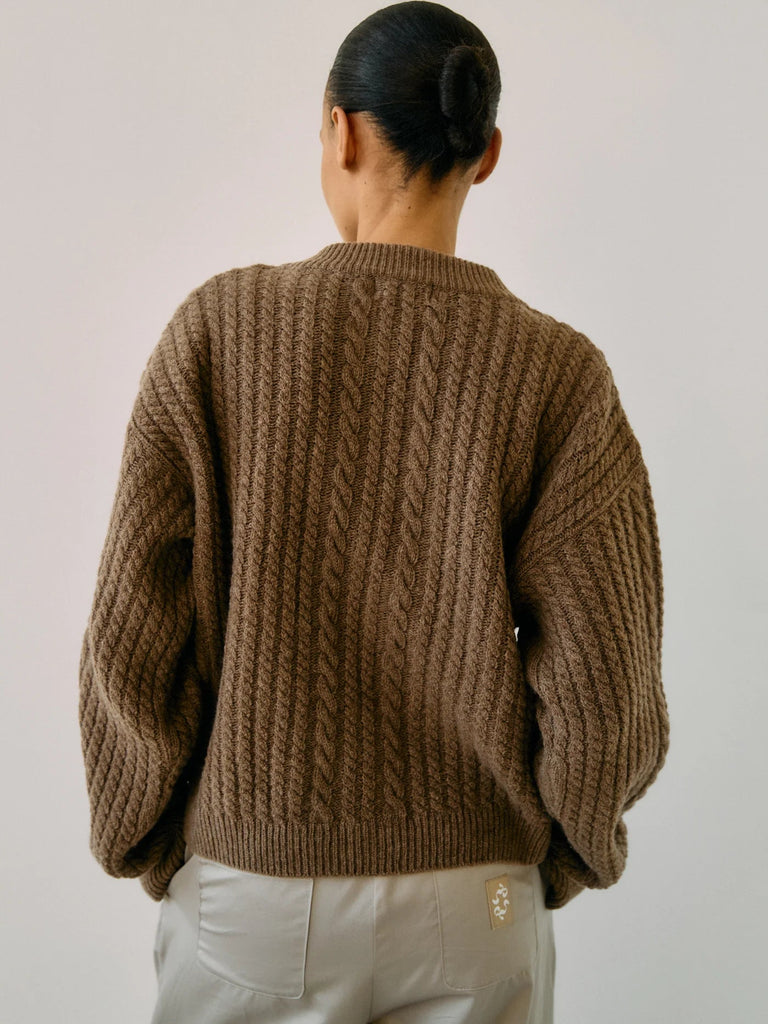 Gertrud Cable Cardigan | Coffee Melange - Skjønn Concept Store