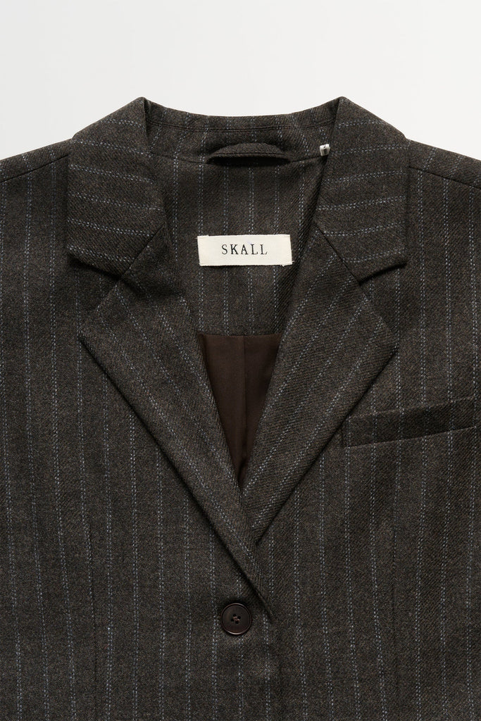 Joan Blazer | Brown/Black Pinstripe - Skjønn Concept Store