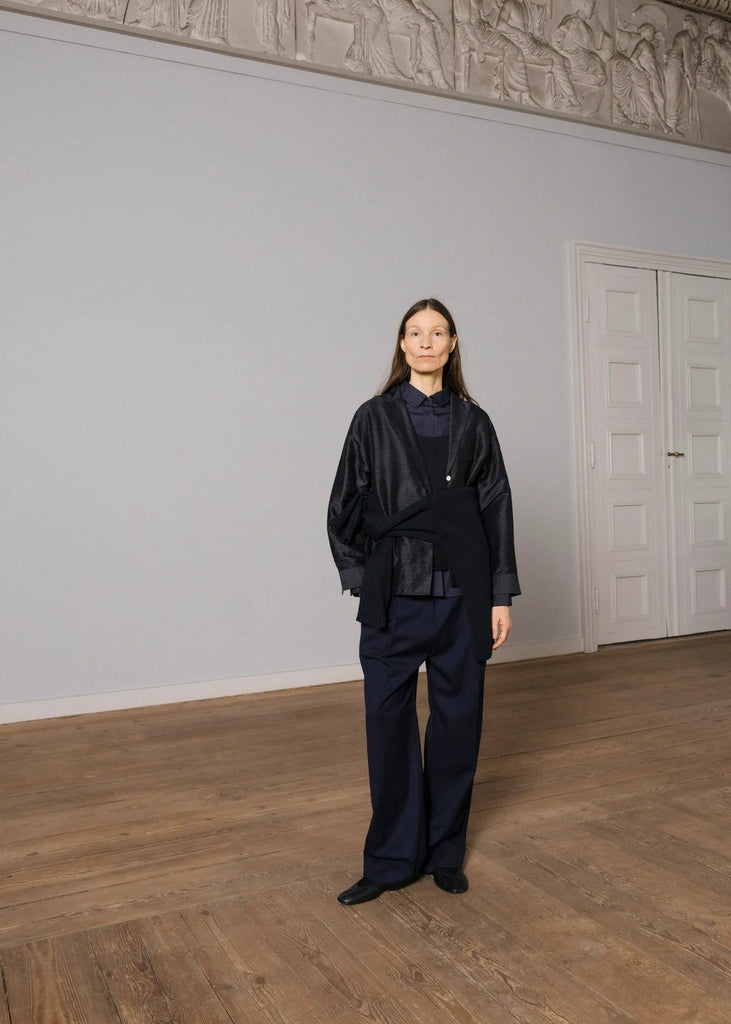 Makya Shirt Silk | Black Navy - Skjønn Concept Store