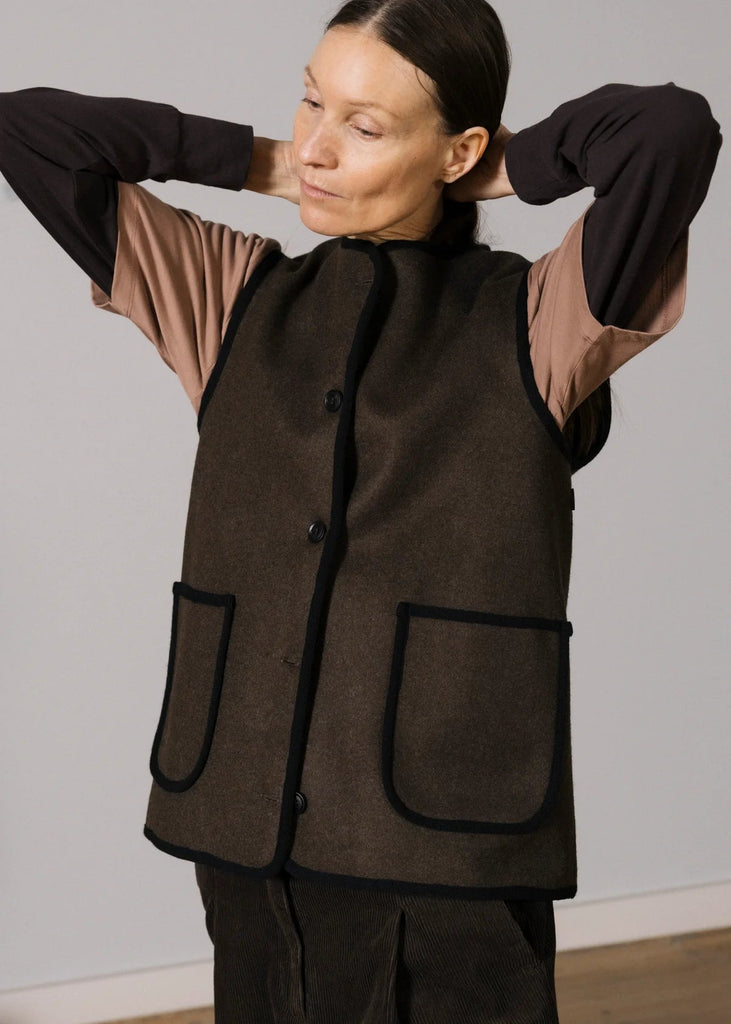 Meha Vest Loden | Pure Dark Brown - Skjønn Concept Store