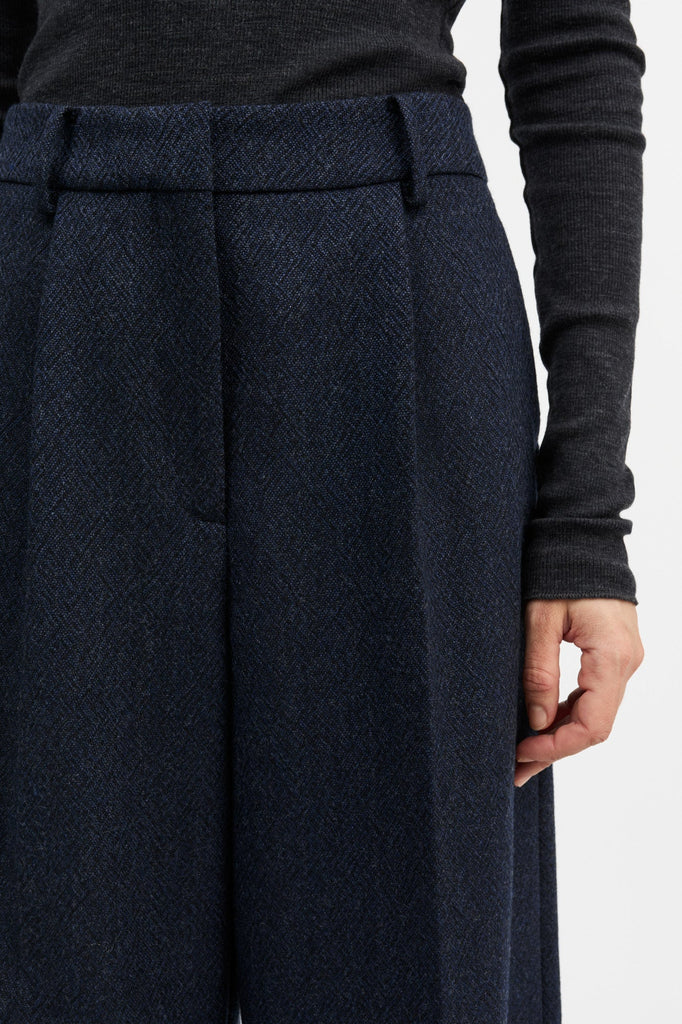 Thom Trousers | Navy Black - Skjønn Concept Store