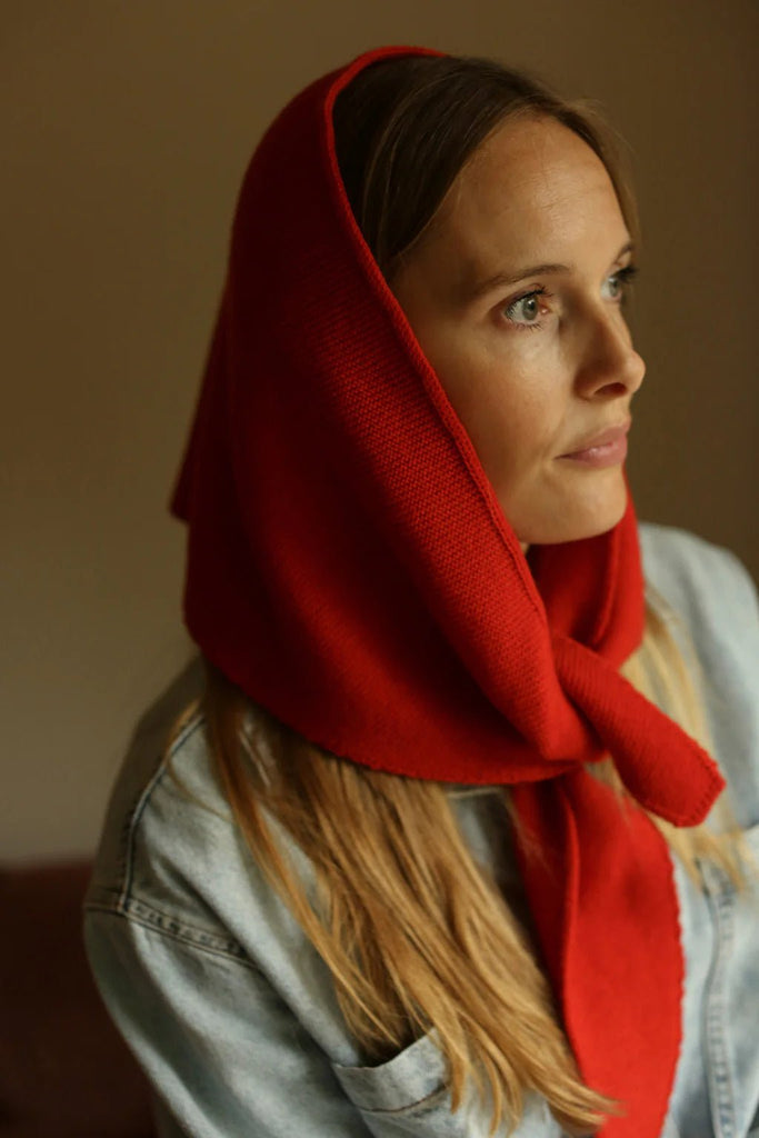 Triangle Scarf Josephina | Red - Skjønn Concept Store