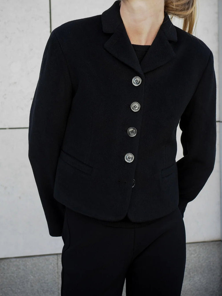 Womens Short Blazer | Black - Skjønn Concept Store
