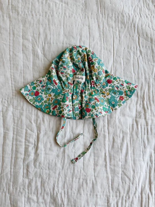 Yvonne Hat Baby | Blue Betsy - Skjønn Concept Store