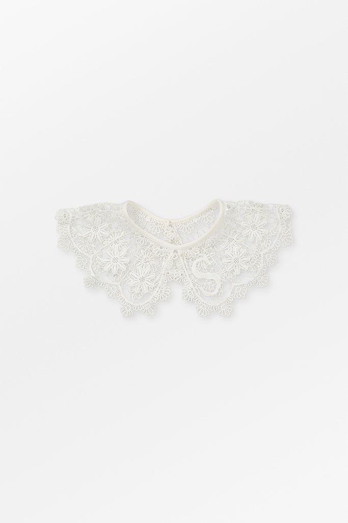 Fleur Collar | Optic White - Skjønn Concept Store