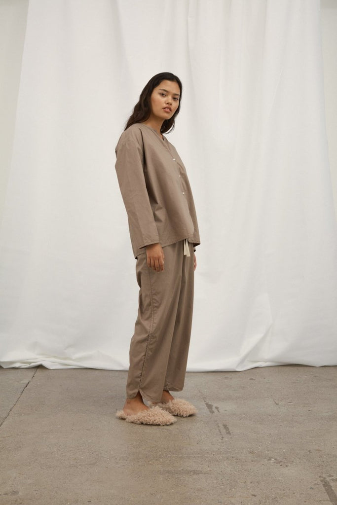 Svare Indica Settle AIAYU | Pyjamas Poplin | Cocoa – Skjønn Concept Store